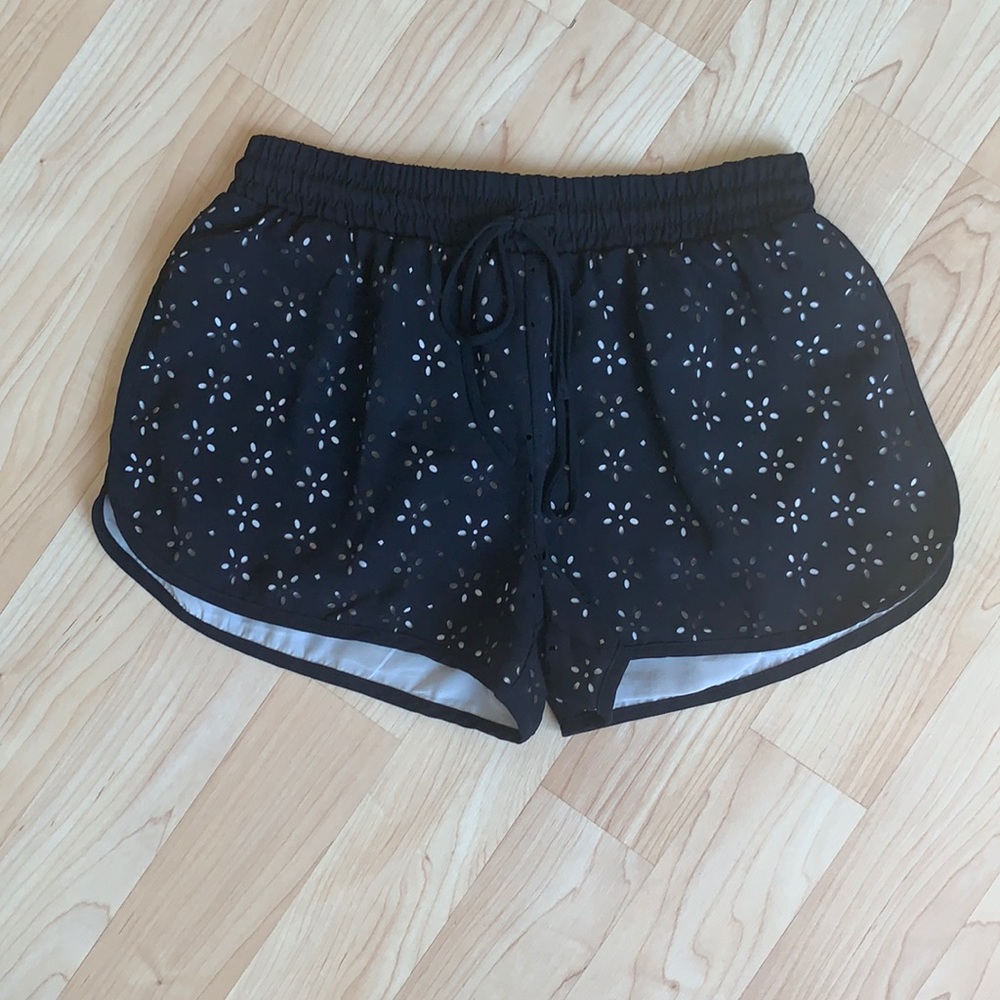 floral shorts